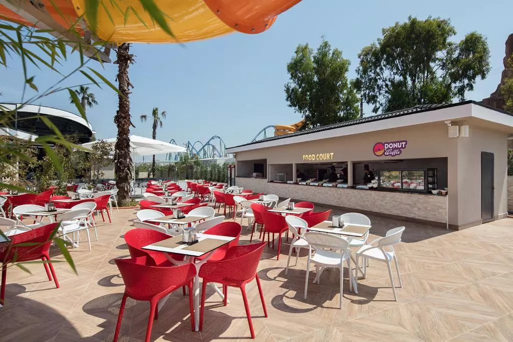 آیدینبی کوئینز پالاس اند اسپا